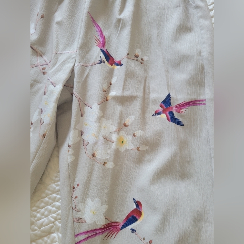 Bird Print Wide Leg Pants Cream Floral Elastic Waist Size M - Picture 4 of 7